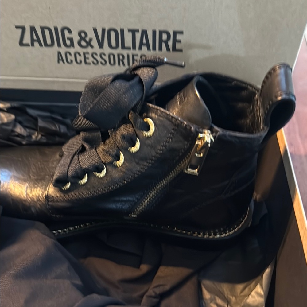 Zadig & Voltaire Noir Gold Calfskin Shoes